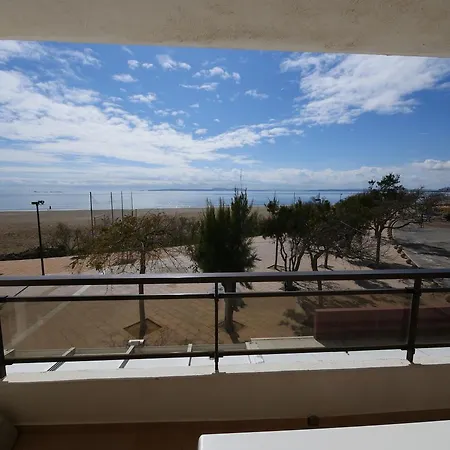 Inmosantos Oasis A1 Apartment